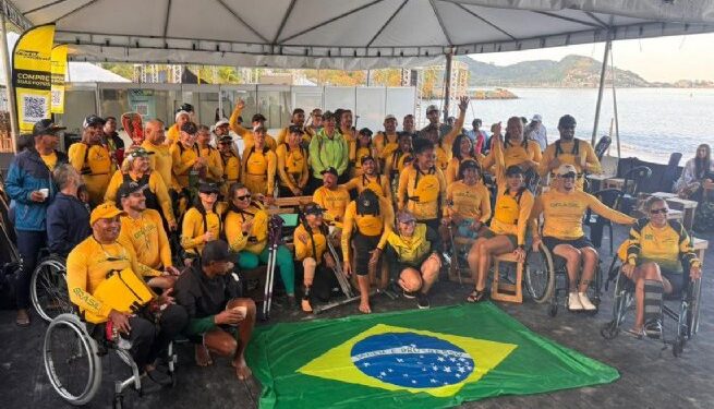 Remadores de São Sebastião ajudam Brasil a conquistar medalha de prata por equipes no Campeonato Mundial de VA’A