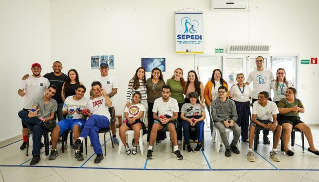 Alunos da Apae participam da vivência ‘Bocha para Todos’ em São Sebastião