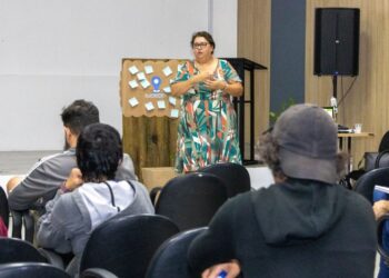 HTPC Regional da EJA promove reflexão sobre aprendizagens significativas e valorização do percurso formativo