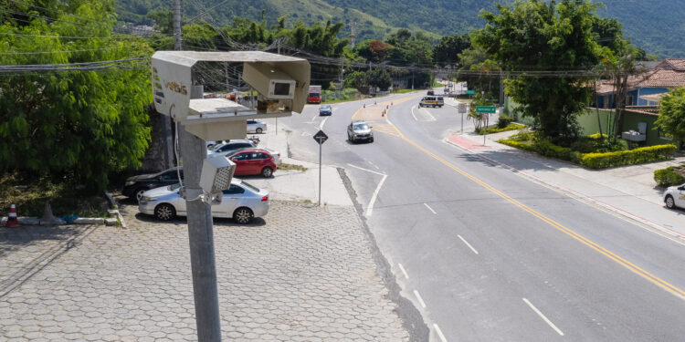 Prefeitura assegura que nenhum radar sem inspeção do IPEM/INMETRO aplica multas em São Sebastião