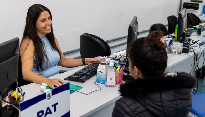 PAT de São Sebastião inicia semana com 100 vagas de emprego em 48 funções diferentes