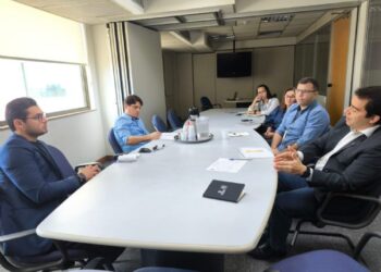 Prefeito Reinaldinho Moreira participa de reunião com ANP sobre repasses de royalties e impactos na arrecadação de São Sebastião
