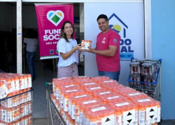 Fundo Social de São Sebastião recebe doação de 10 mil desodorantes do Fundo Social de Caraguatatuba