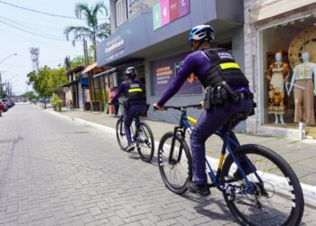 Prefeitura de São Sebastião reforça segurança com patrulhamento de bicicleta no Centro