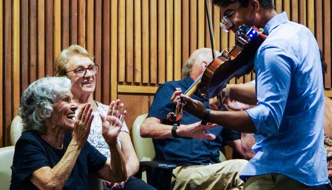 Confraternização e emoção marcam abertura oficial da 9ª Semana Municipal da Pessoa Idosa em São Sebastião