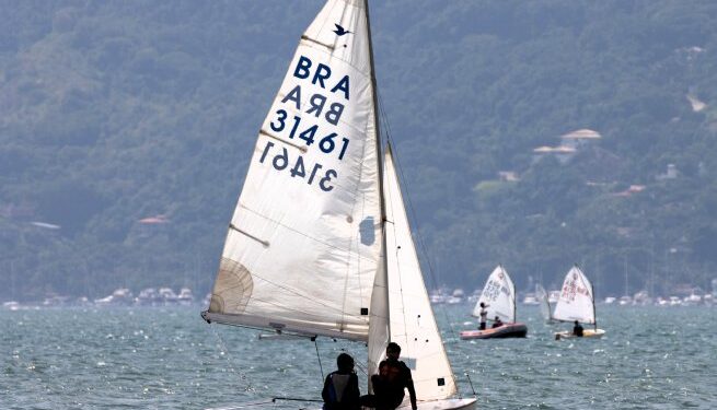 7ª Etapa do Ranking Paulista da Classe Optimist agita Praça da Vela neste fim de semana