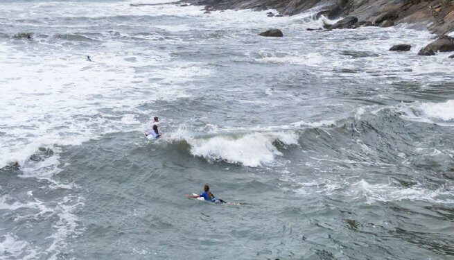 1ª Etapa do Circuito Sebastianense de Surf Categoria de Base agita Praia de Cambury neste fim de semana