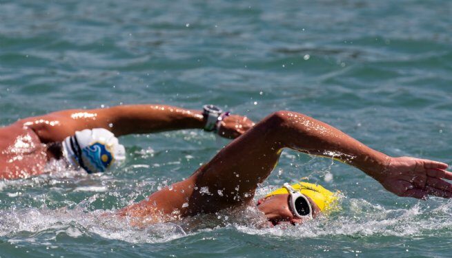 Atletas de São Sebastião brilham na penúltima etapa do Circuito Paulista de Águas Abertas