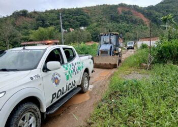 Prefeitura de São Sebastião intensifica ações de combate a crime ambiental nos núcleos Barreira/Barreirinha, em Cambury