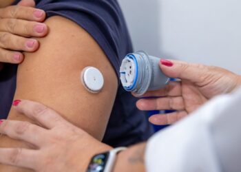 São Sebastião se destaca com pioneirismo na entrega do Freestyle Libre e tratamento do diabetes