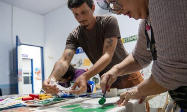  Fundass abre inscrições para profissionais da arte no projeto Oficinas Culturais do Programa Bolsa-Cultural em São Sebastião