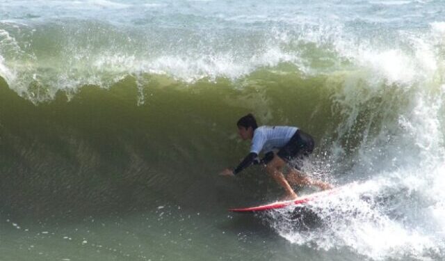 8ª Edição do Paúba Super Tubos agita feriado com ondas enormes e manobras arrojadas