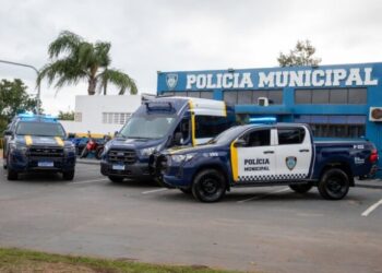 Polícia Municipal prende mulher por tentativa de homicídio contra companheiro em Boicucanga