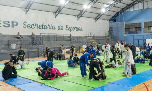 Semana de Artes Marciais de São Sebastião promove união de praticantes de diferentes modalidades de lutas