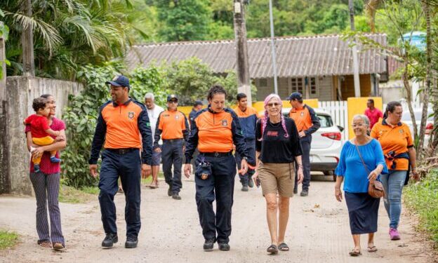 Simulado em Boiçucanga tem participação da Defesa Civil de Campos do Jordão