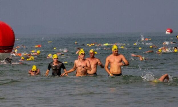 10ª Travessia Poliana Okimnoto movimenta Costa Sul com participação de 2 mil atletas