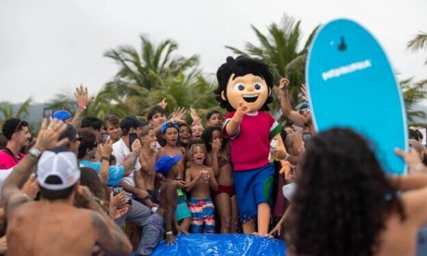 Medininha Surf Day reúne crianças em Maresias e celebra o esporte na cidade