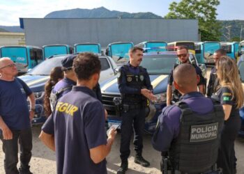 Por determinação do prefeito, Prefeitura adota medidas administrativas e intensifica fiscalização no transporte coletivo