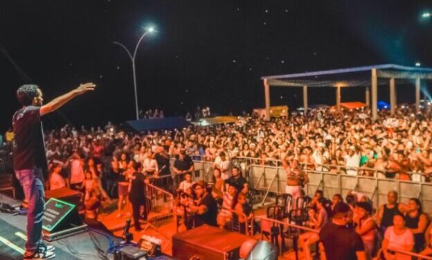 Festival de Verão de São Sebastião agita a Praia de Boiçucanga no fim de semana