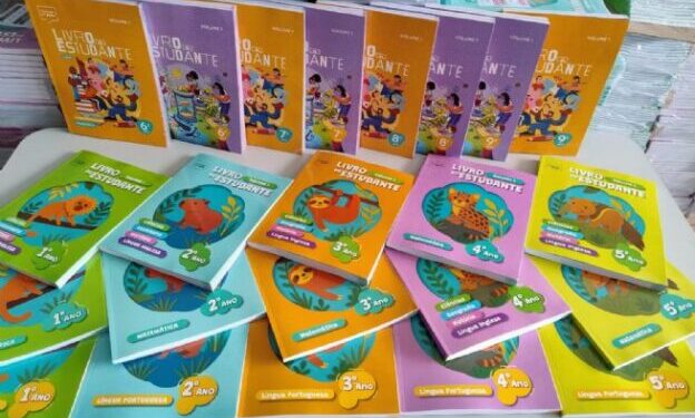 Prefeitura de São Sebastião distribui mais de 28 mil livros didáticos às escolas municipais