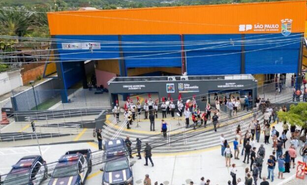 Entrega do Complexo Educacional de Juquehy em São Sebastião conta com presença do governador Tarcísio de Freitas e amplia acesso à educação