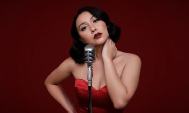 Exposição ‘Mulheres Reais’ celebra rainhas do Carnaval de São Sebastião