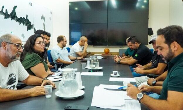 Prefeitura inicia tratativas para melhoria dos serviços de táxi em São Sebastião