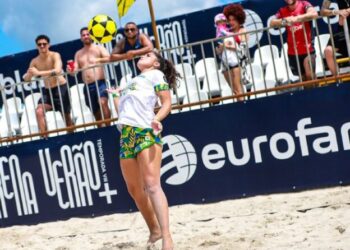 Estrelas do Futevôlei dão show na 7ª etapa do Circuito Rede Delas na Arena Verão+ 2026