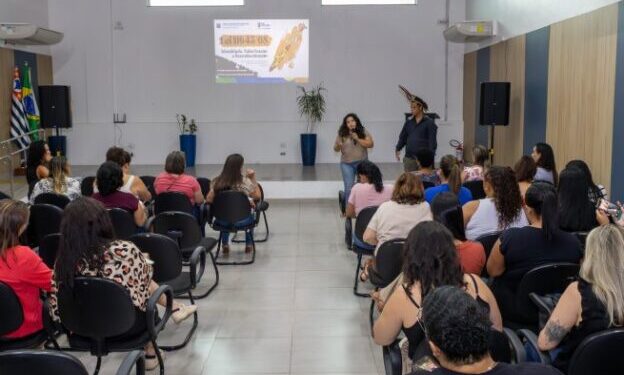 São Sebastião amplia formação da rede e avança na implementação do ensino inclusivo