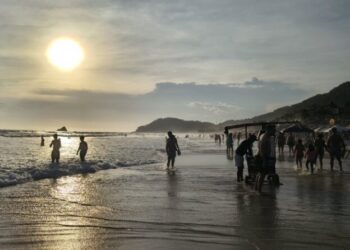 Prefeitura de São Sebastião e Capitania dos Portos alinham ações para fortalecer gestão de praias
