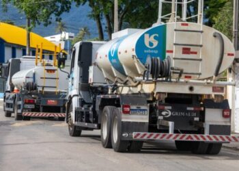 Prefeitura tira áreas informais da zona de exclusão e autoriza obras da Sabesp antes da regularização fundiária