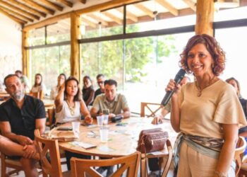 1ª edição do Café Empresarial reúne mais de 100 empresários e fortalece conexões no ambiente de negócios local