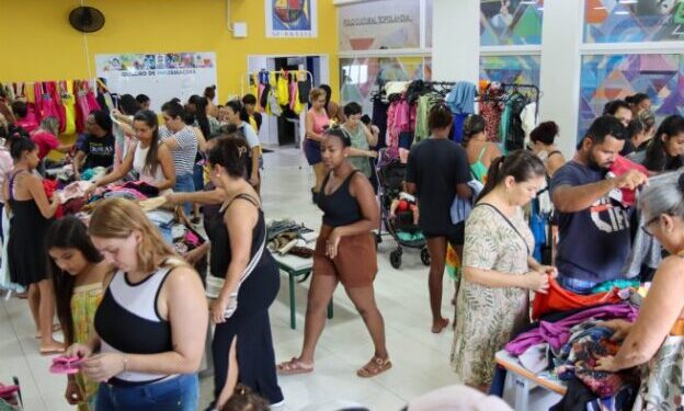 Bazar Solidário do Fundo Social mobiliza comunidade e fortalece ações sociais em São Sebastião