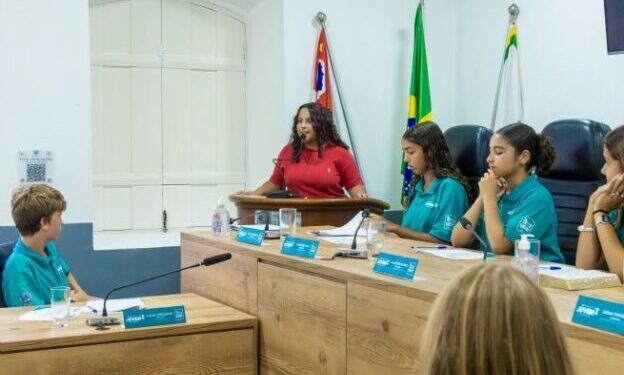 Seduc e Câmara dão início ao Parlamento Jovem 2026 em São Sebastião