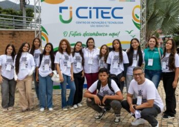 Vereadores do Parlamento Jovem participam do lançamento do Citec e amplia vivência em gestão pública