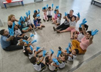 Rede municipal promove ações de conscientização sobre o autismo durante o mês de abril