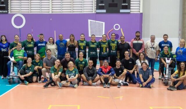 Professores da rede municipal participam de formação no Centro de Treinamento Paralímpico Brasileiro