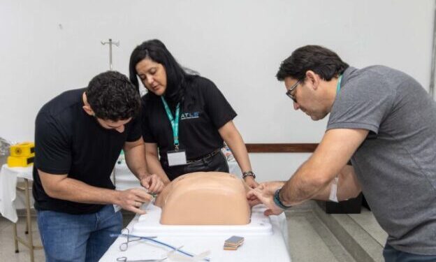 Prefeitura realiza ação do ‘Abril Verde’ no Hospital de Cínicas da Costa Sul, em Boiçucanga