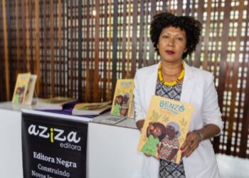 Letícia Andra lança livro ‘Benzô’ durante programação cultural no Museu Afro Brasil em São Paulo