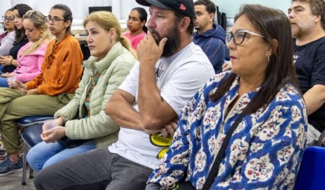 Profissionais das escolas municipais participam de formação da Lei Lucas em São Sebastião