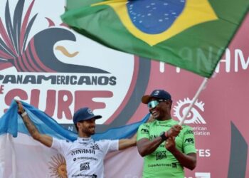 Surfista de São Sebastião conquista ouro por equipes e bronze no Pan-americano de Surf 2026
