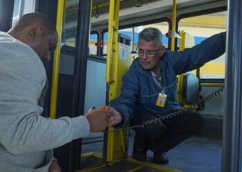 Fiscalização em ônibus reforça controle da qualidade do transporte público