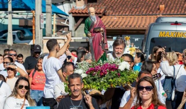 Festa de São Pedro começa nesta quinta-feira com quermesse, missa e tradicional procissão marítima