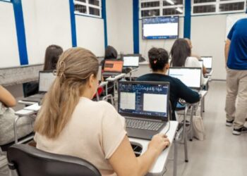 Qualificação profissional para mulheres é ampliada com cinco cursos gratuitos em São Sebastião