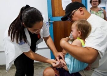São Sebastião reforça saúde preventiva nas escolas com atualização vacinal dos alunos