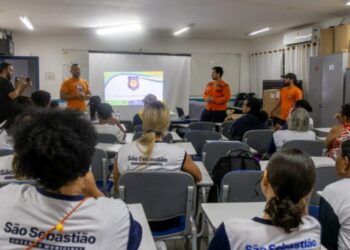 Defesa Civil leva programa Agente Mirim a todos os polos da EJA e atende cerca de 180 alunos