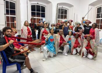 Formação aproxima artistas de dança e teatro da tradição afro-caiçara de São Sebastião