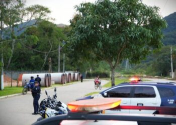 GCM de São Sebastião prende motorista por embriaguez e captura dois procurados no fim de semana