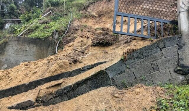  Defesa Civil interdita imóvel e avalia risco em trecho da rodovia SP-55 entre Cigarras e Figueiras