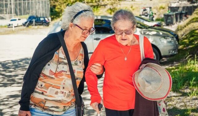 Prefeitura promove roda de conversa sobre conscientização e sintomas da Doença de Alzheimer